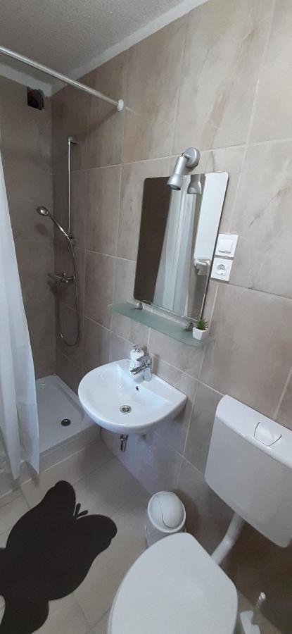 Apartmaji Mojca Križe Zewnętrze zdjęcie